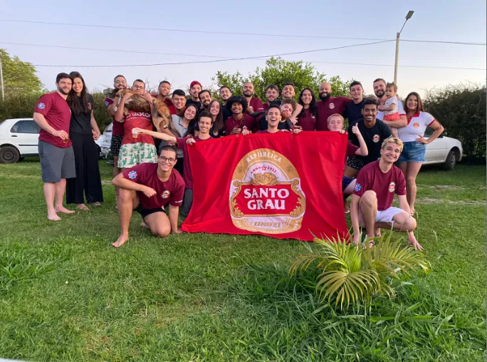 Moradores da República Santo Grau em 2023